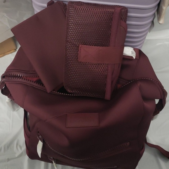 ❤Dagne Dover❤ large Indi Diaper Backpack in CURRANT (no longer available) - Picture 3 of 13